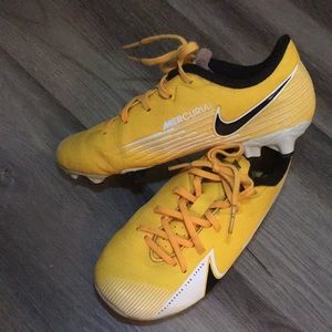 Nike JR Mercurial Vapor‎ little boy size 13C Club FG-MG Yellow